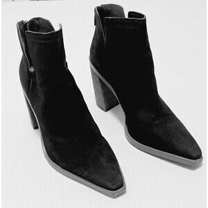 Vince Camuto Western Walland Black Suede Women's Ankle Boots 9.5